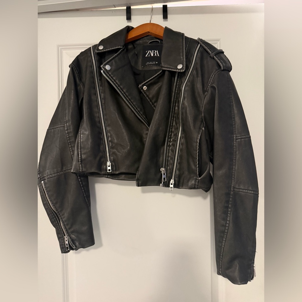 Zara Cropped Black Faux Leather Jacket